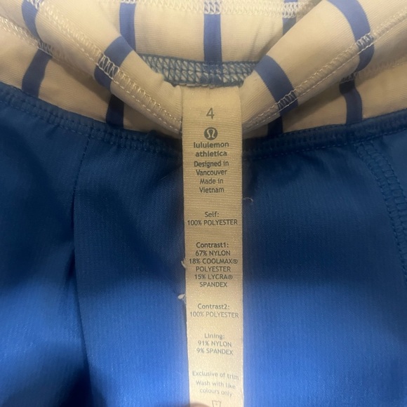 Lululemon Free Reign Shorts - 4 way Stretch- Stretch Pipe Dream Blue - Picture 5 of 5
